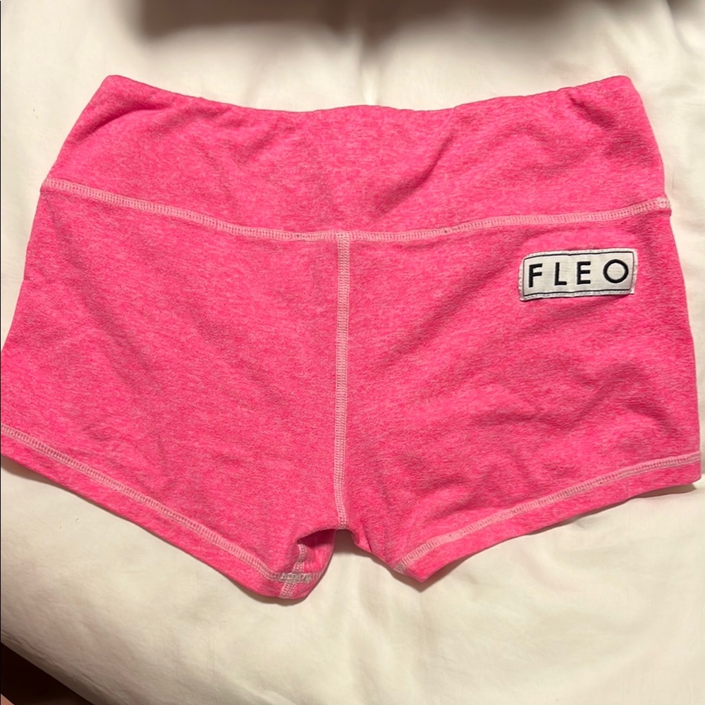 FLEO Women's Pink Shorts